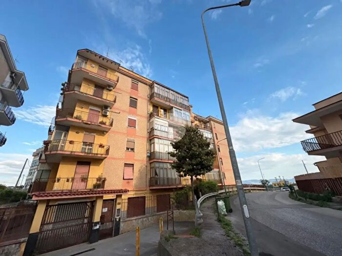 Appartamento trilocale in vendita in Via Antonio Gramsci, Torre Del Greco