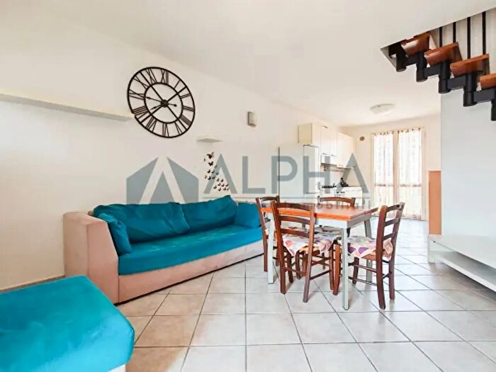 Appartamento trilocale in vendita in Via Olmadella, Longiano