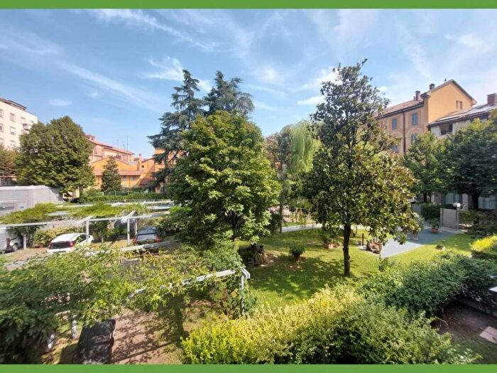 Appartamento con 6 locali in affitto in via Orfeo, Santo Stefano, Bologna