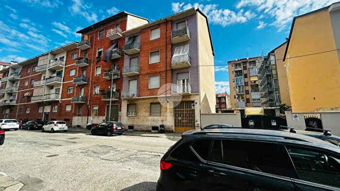 Appartamento trilocale in vendita in Via Cognetti De Martiis, Torino