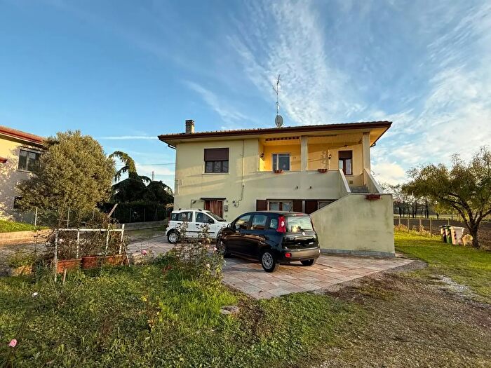 Casa con 10 locali in vendita in Via San Michele del Carso, Rovigo