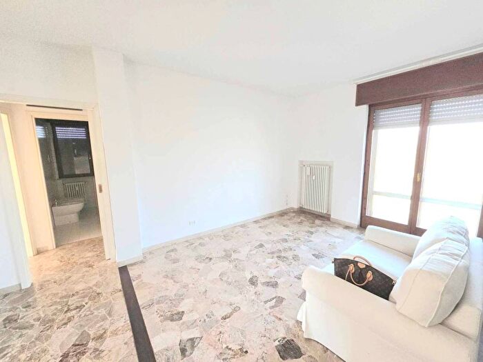 Appartamento con 5 locali in affitto in Via Giovanni Durando, San Bortolo, Vicenza