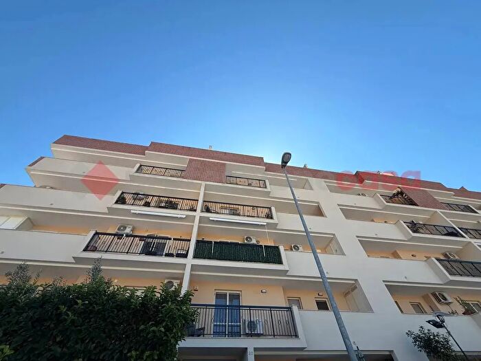 Appartamento trilocale in vendita in Via Attica, Taranto