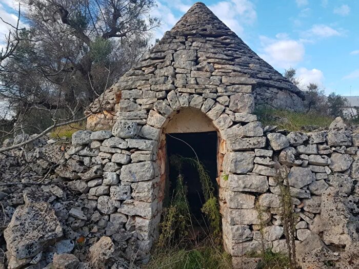 Casa monolocale in vendita in Cda Difesola, Ceglie Messapica
