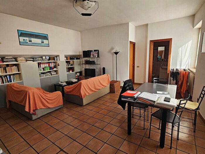 Appartamento quadrilocale in affitto in Corsi, Ancona