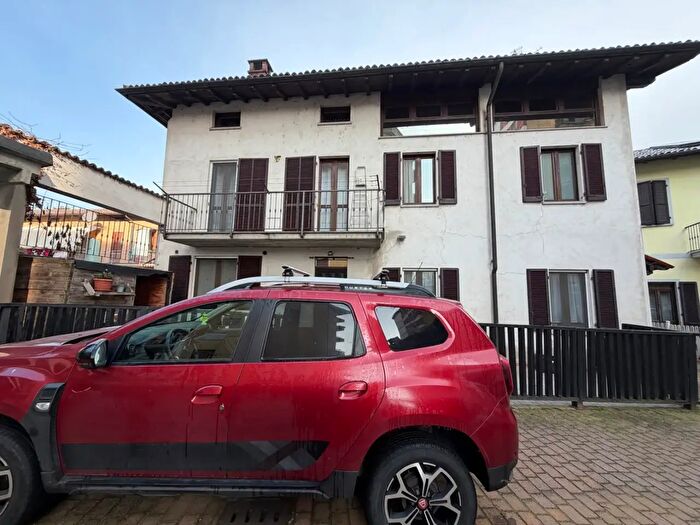 Casa con 6 locali in vendita in Corso Cavour, Mortara