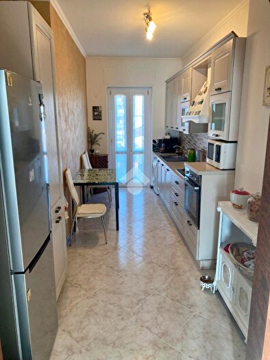 Appartamento trilocale in vendita in Via degli Incisori, Brescia