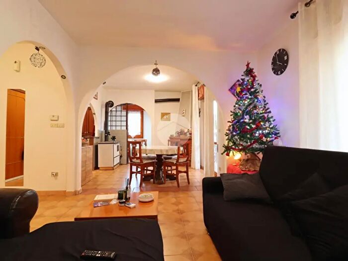 Appartamento quadrilocale in vendita in Via delle Rose, Silvi