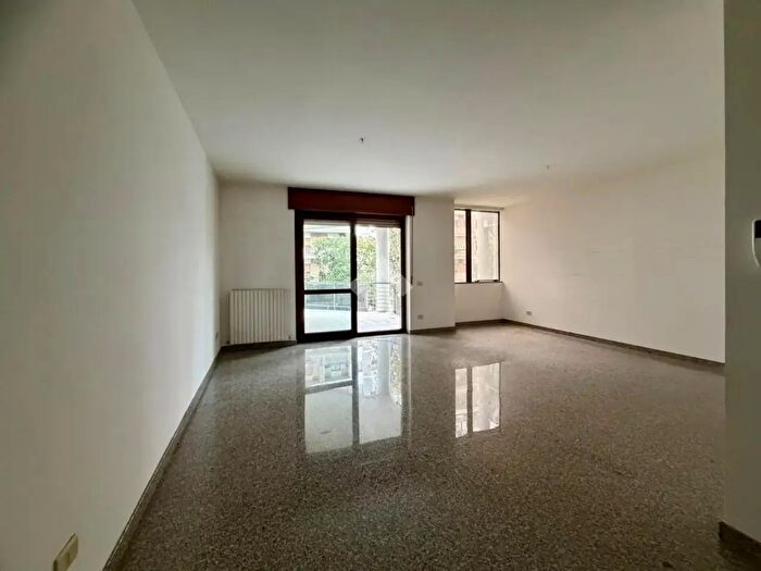 Appartamento quadrilocale in vendita in Via Fratelli Bandiera, Rende