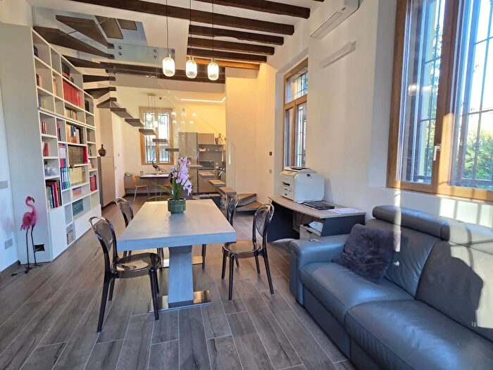 Casa trilocale in vendita in Via Dante, Opera