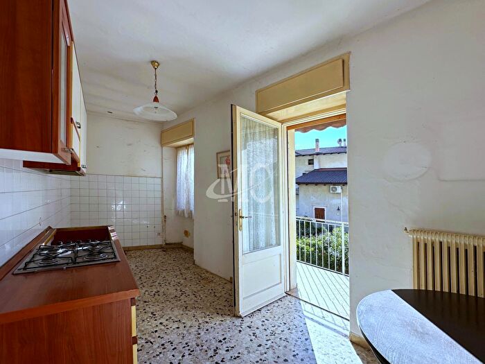 Casa con 8 locali in vendita in Via Teatro, Mori