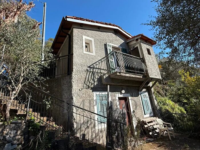 Casa bilocale in vendita in Via Silvio Pellico, Bordighera