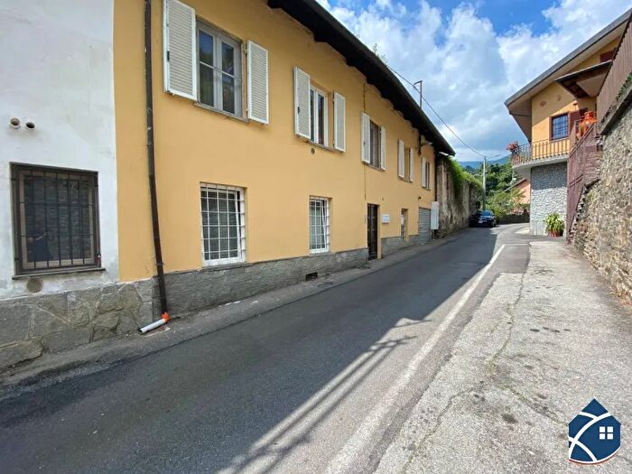 Appartamento bilocale in vendita in Porte Via Luigi Giai, Porte