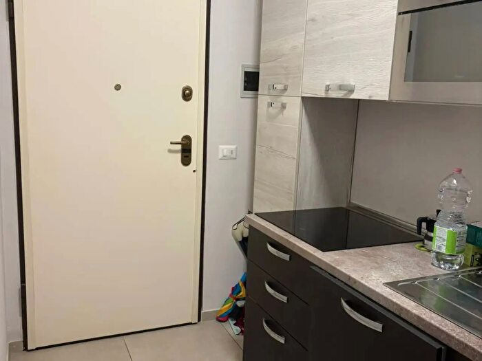 Appartamento monolocale in affitto in Via Arno, Pontedera