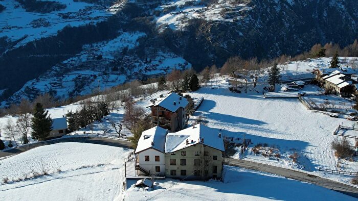 Case in Vendita e in Affitto - 3