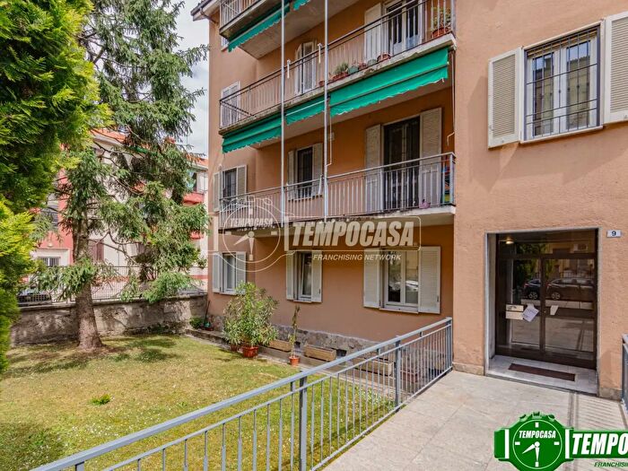 Appartamento bilocale in vendita in Via Piave, Pavia