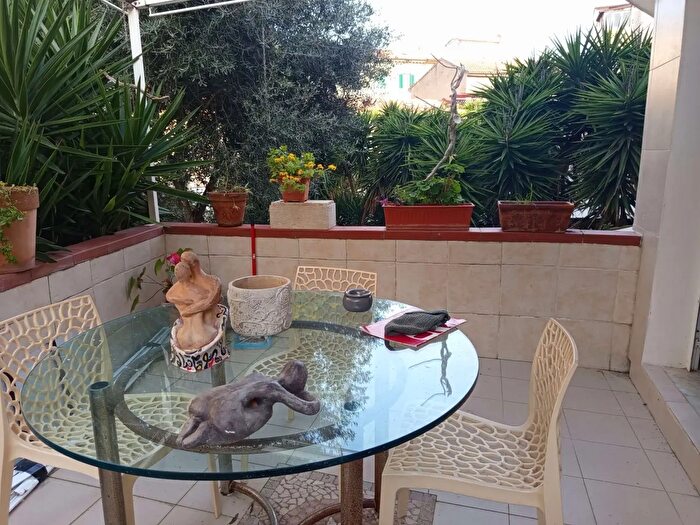 Appartamento bilocale in vendita in Via della Campana, Livorno