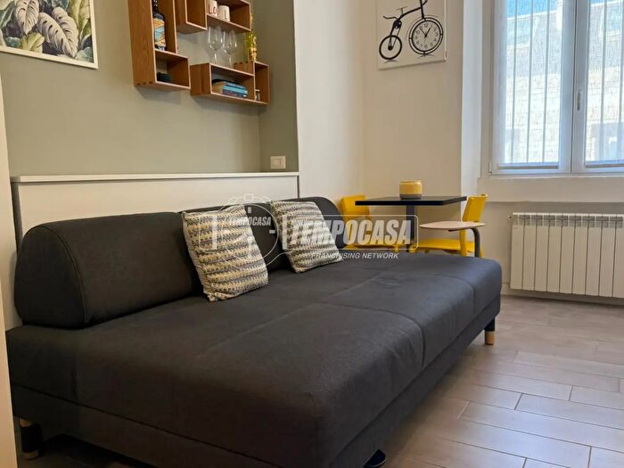 Appartamento monolocale in vendita in Via Giosuè Carducci, Milano