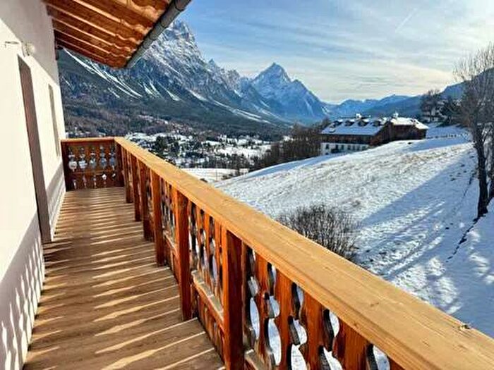 Appartamento con 5 locali in affitto in Località Lacedel, Centro, Cortina d'Ampezzo