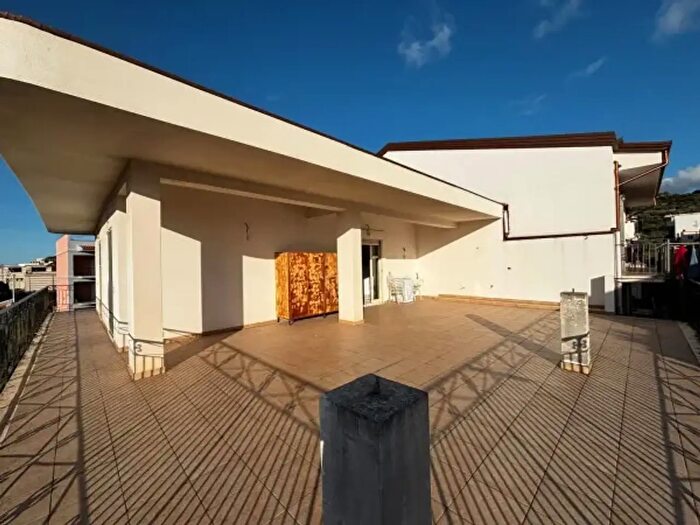 Appartamento quadrilocale in vendita in Via Alcide De Gasperi, Torregrotta