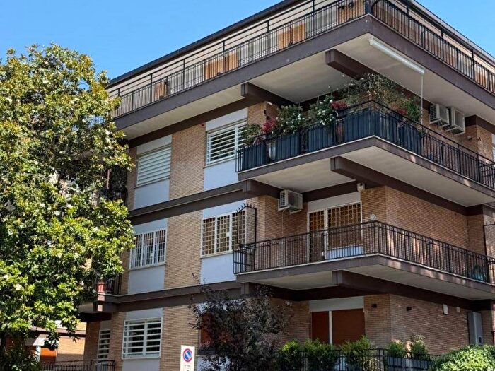 Appartamento trilocale in affitto in Via Flaminia, Fleming, Roma