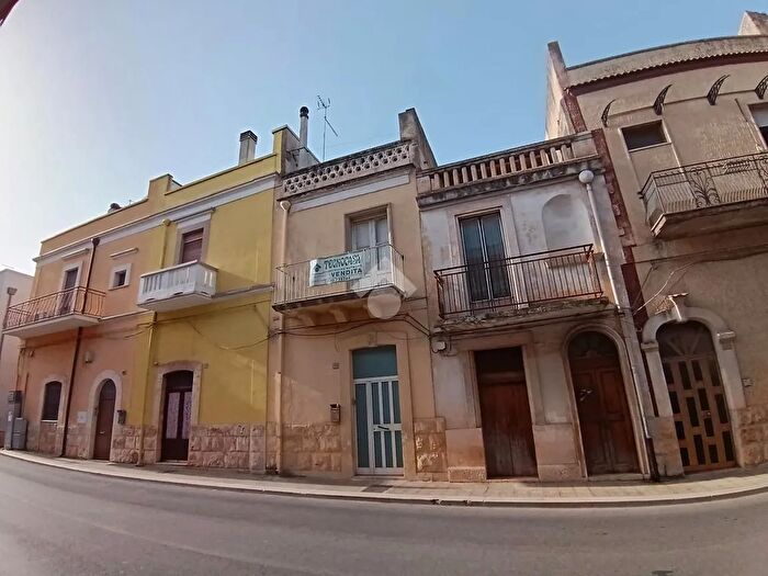 Casa con 5 locali in vendita in Via Acquaviva, Cassano Delle Murge