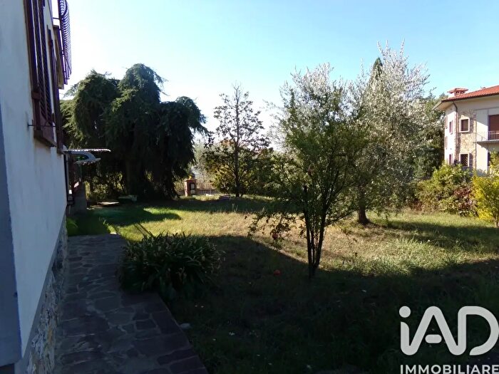 Appartamento con 6 locali in vendita in Via Francesca Vergine dei Pini, Monsummano Terme