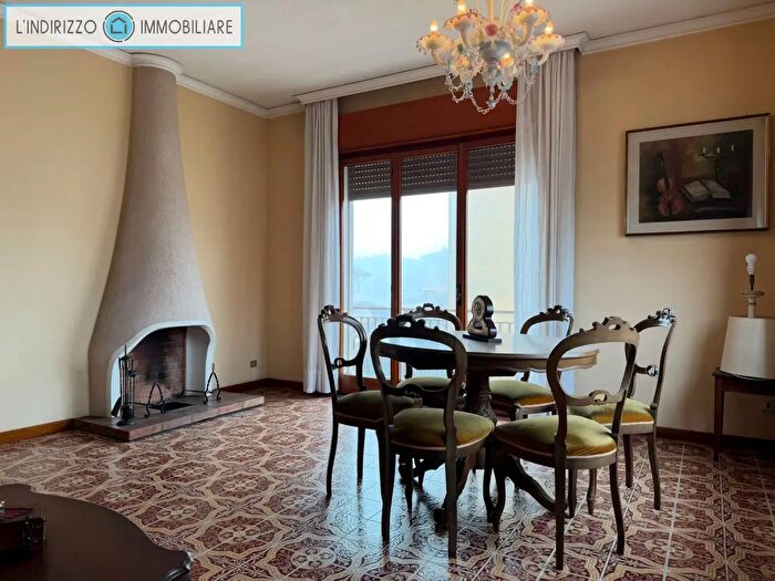 Appartamento con 5 locali in vendita in Salzano