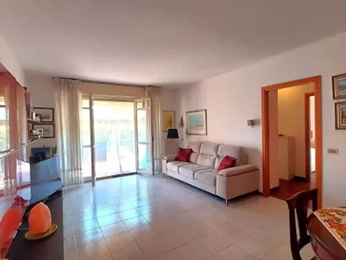 Appartamento con 5 locali in vendita in Via dei Salici, Senigallia