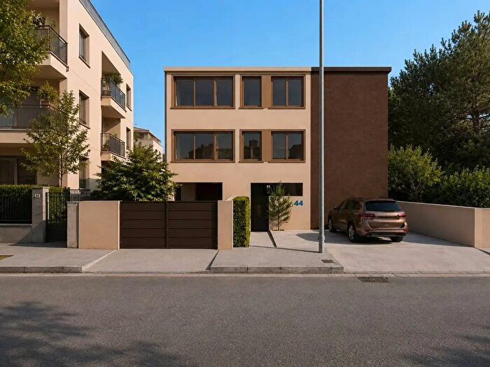 Appartamento trilocale in vendita in Via Adua, Civitanova Marche