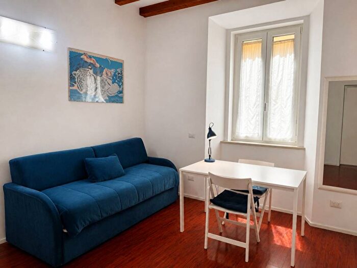 Appartamento monolocale in affitto in Viale Bligny, Bocconi, Milano