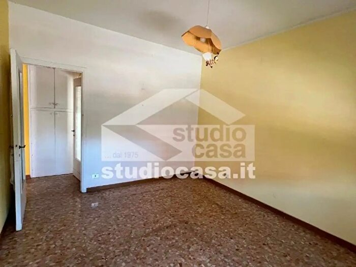 Appartamento trilocale in vendita in Via Trasimeno, Milano