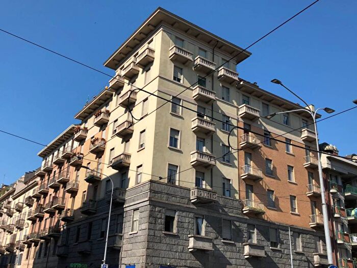 Appartamento bilocale in affitto in Via Nizza, San Salvario Dante, Torino