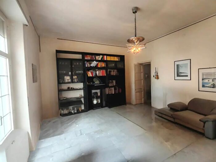 Appartamento quadrilocale in vendita in Via Giovanni Lavaggi, Augusta