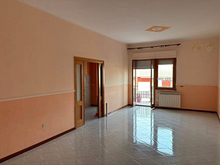 Appartamento trilocale in affitto in Via Pappalardo, Centro, Ottaviano