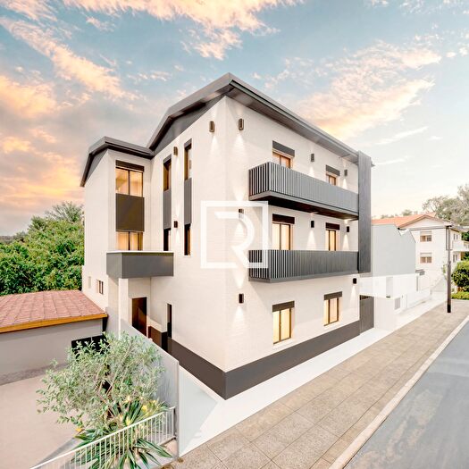 Casa in vendita in Via Corsica Cesena, Cesena