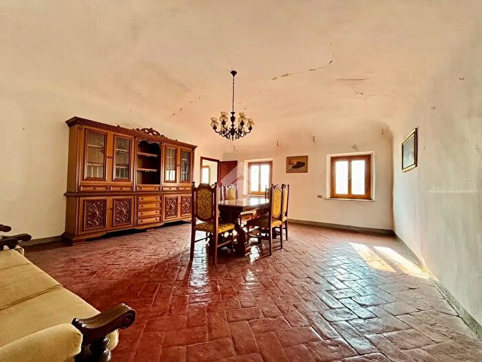 Appartamento quadrilocale in vendita in Via Fratelli Cervi, Montelupo Fiorentino