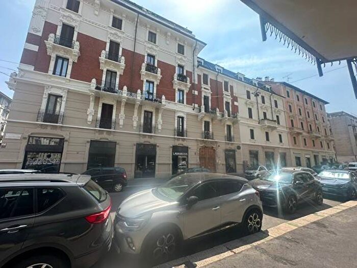 Appartamento bilocale in affitto in Via Macedonio Melloni, Piave Tricolore, Milano