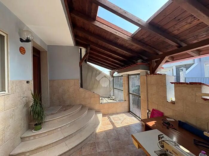 Casa quadrilocale in vendita in Via Specchia, Brindisi