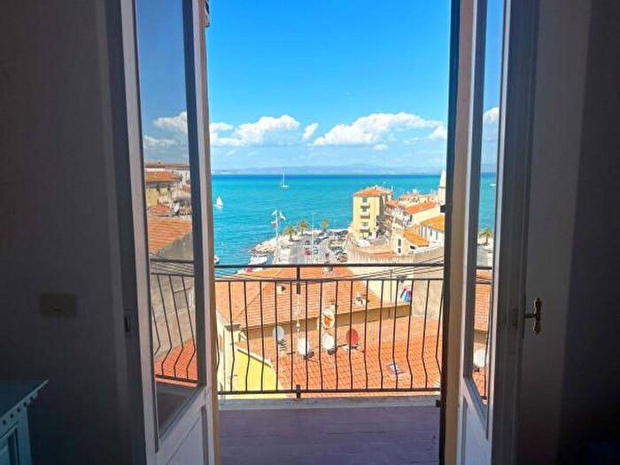 Appartamento bilocale in vendita in Via Francesco Carchidio, Monte Argentario