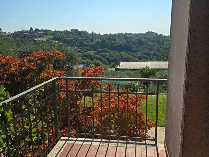 Appartamento con 5 locali in affitto in Via Montelungo, Lavagno