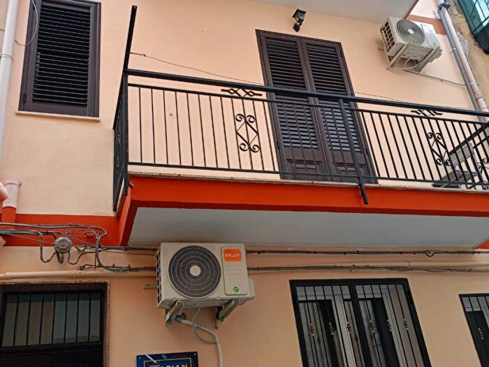 Appartamento bilocale in affitto in Via delle Palme, Centro, Bagheria