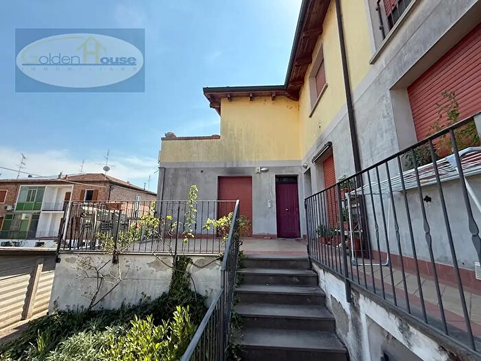 Appartamento trilocale in affitto in Via Fiume Vecchio, Molinella