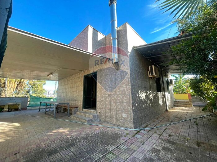 Casa trilocale in vendita in Contrada Tonnarella Snc, Termini Imerese