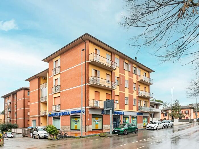 Appartamento con 5 locali in vendita in Imola