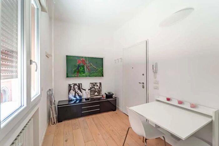 Appartamento monolocale in affitto in Via Marsili, Bologna