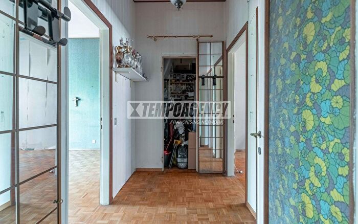 Appartamento trilocale in vendita in Via Ovada, Milano