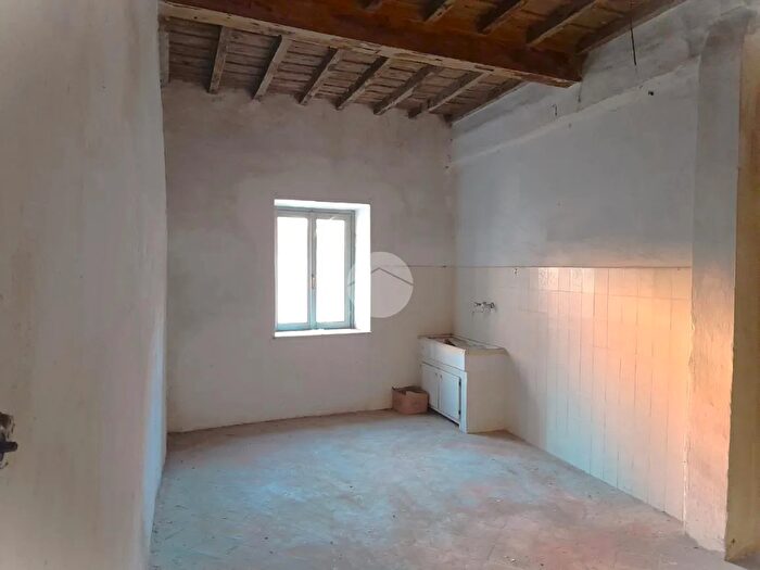 Casa con 7 locali in vendita in Via Piave, Bene Vagienna
