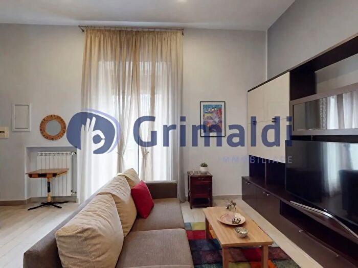 Appartamento bilocale in vendita in Calata San Francesco, Napoli