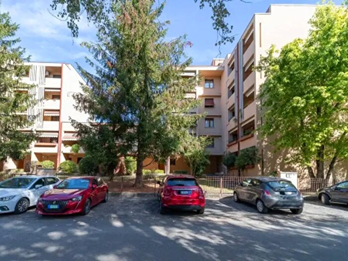 Appartamento trilocale in vendita in Via Sofia, Parma
